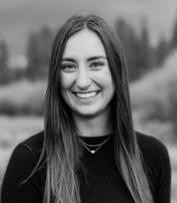 Portrait of Elle Dice, Broker Associate.